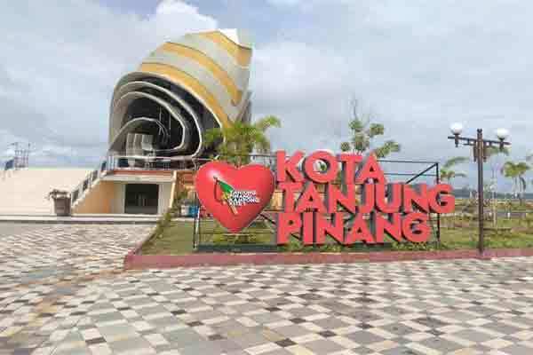 gedung gonggong